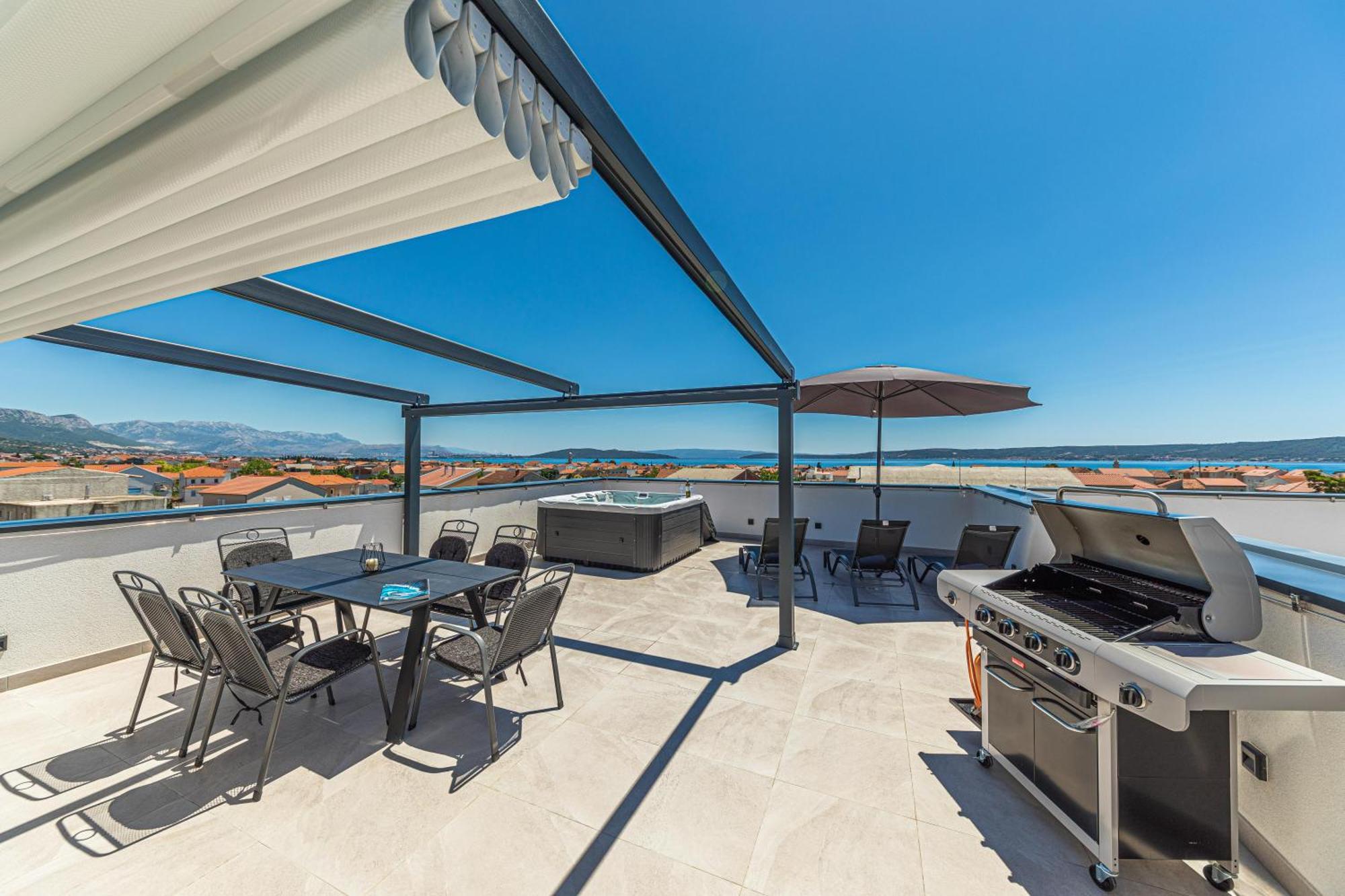 Kaštela Rooftop New Castel 2023 מראה חיצוני תמונה